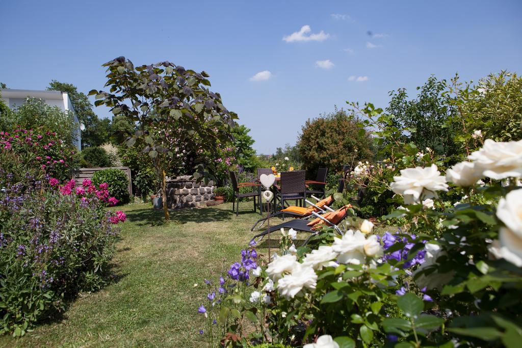 Ferienwohnung Am Korretsberg Kruft Ruang foto