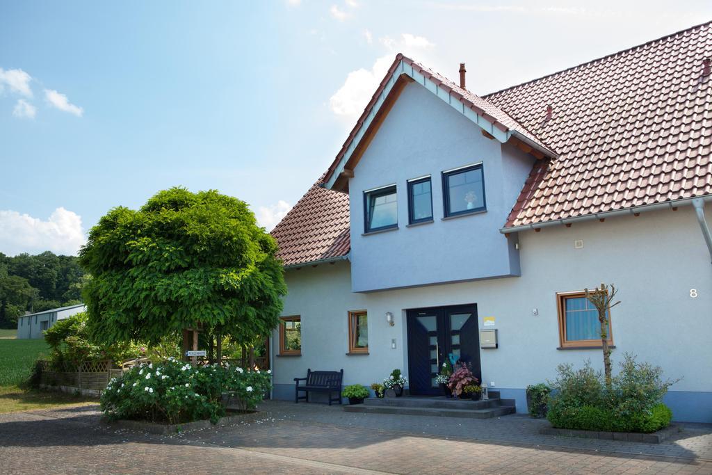 Ferienwohnung Am Korretsberg Kruft Ruang foto